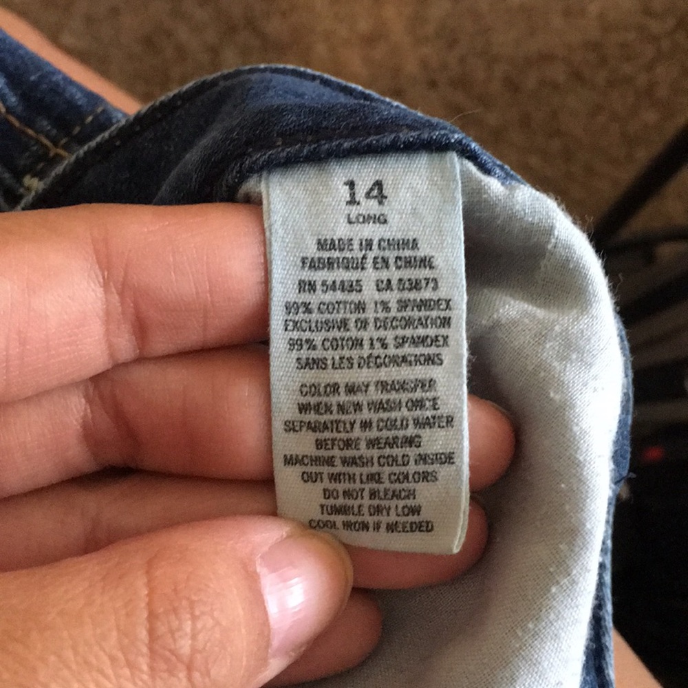 American eagle jeans.